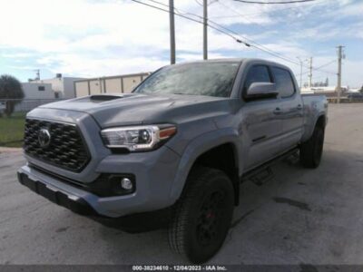 TOYOTA TACOMA TRD SPORT