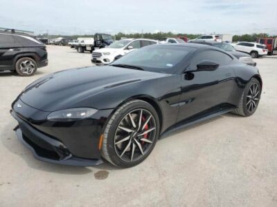 Aston Martin Vantage